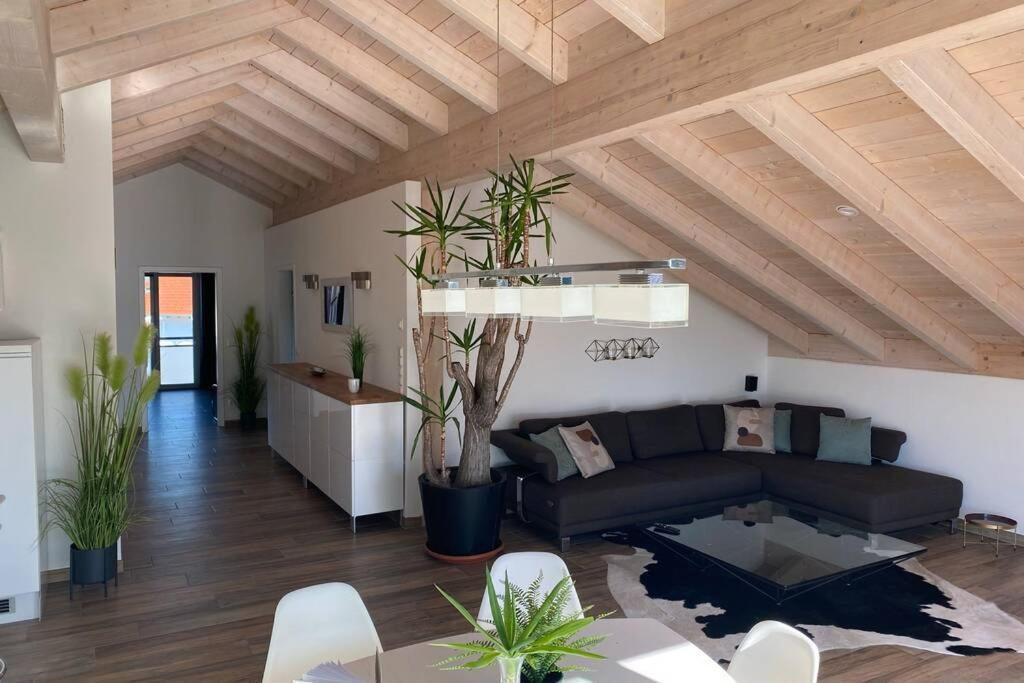 Lichtdurchflutete Wohnung Mit Grosser Dachterrasse Брукмюль Екстер'єр фото